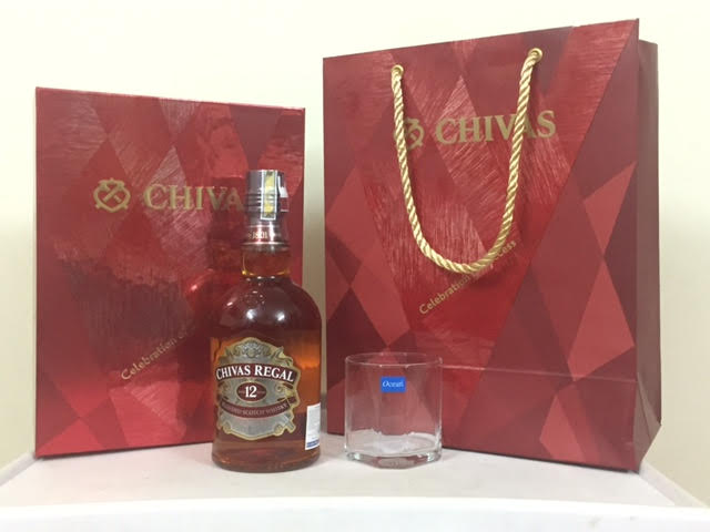 chivas 12 hộp quà Tết 2018